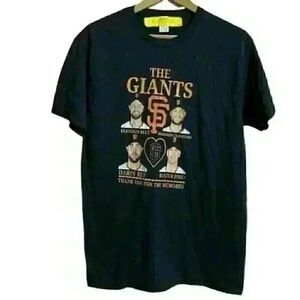Hanes T-Shirt Men’s Medium Black San Francisco Giants Casual Graphic NWT